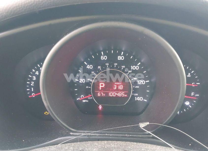 Photo 7 of 2018 Kia Soul + (VIN KNDJP3A51J7896250)