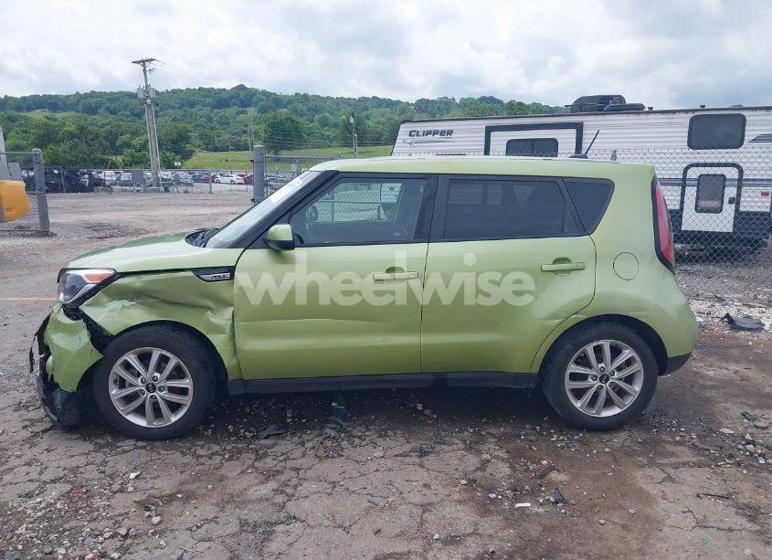 Photo 14 of 2019 Kia Soul + (VIN KNDJP3A51K7916126)
