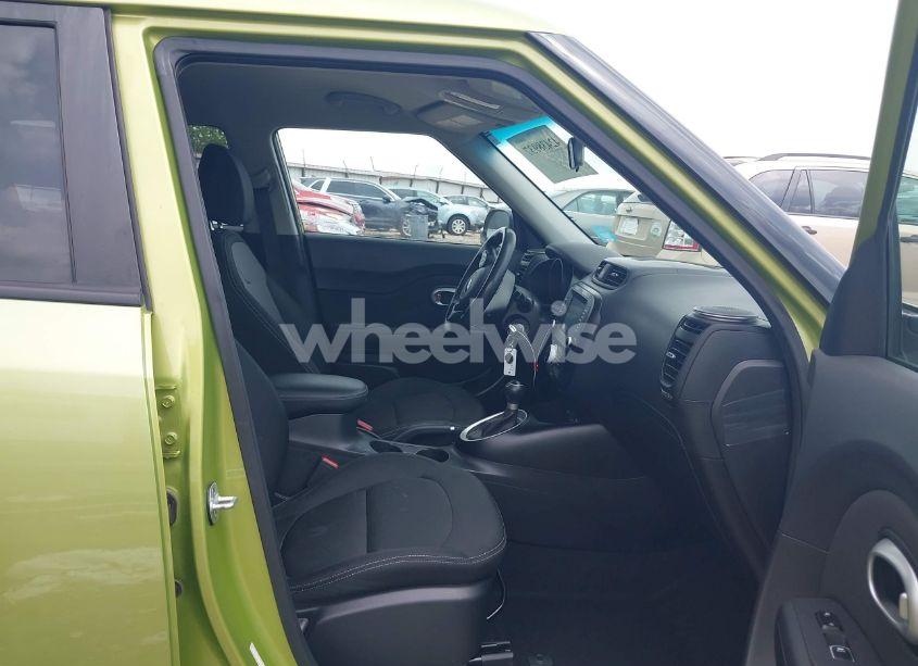 Photo 5 of 2019 Kia Soul + (VIN KNDJP3A51K7916126)