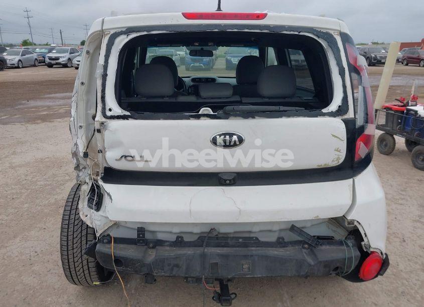 Photo 6 of 2014 Kia Soul + (VIN KNDJP3A52E7022513)