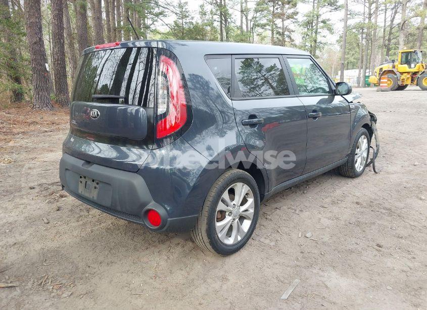 Photo 4 of 2015 Kia Soul + (VIN KNDJP3A52F7136321)