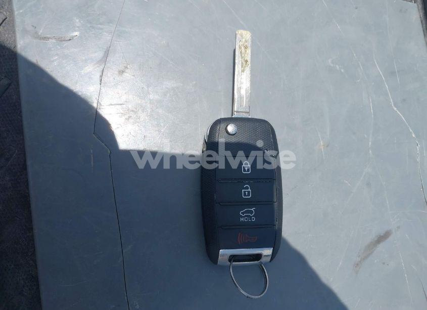 Photo 11 of 2016 Kia Soul + (VIN KNDJP3A52G7259120)