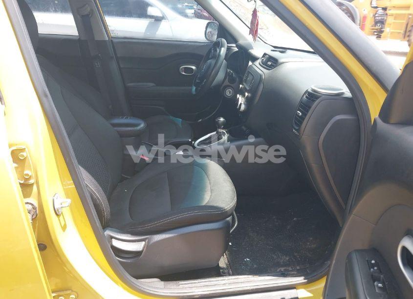 Photo 5 of 2016 Kia Soul + (VIN KNDJP3A52G7259120)