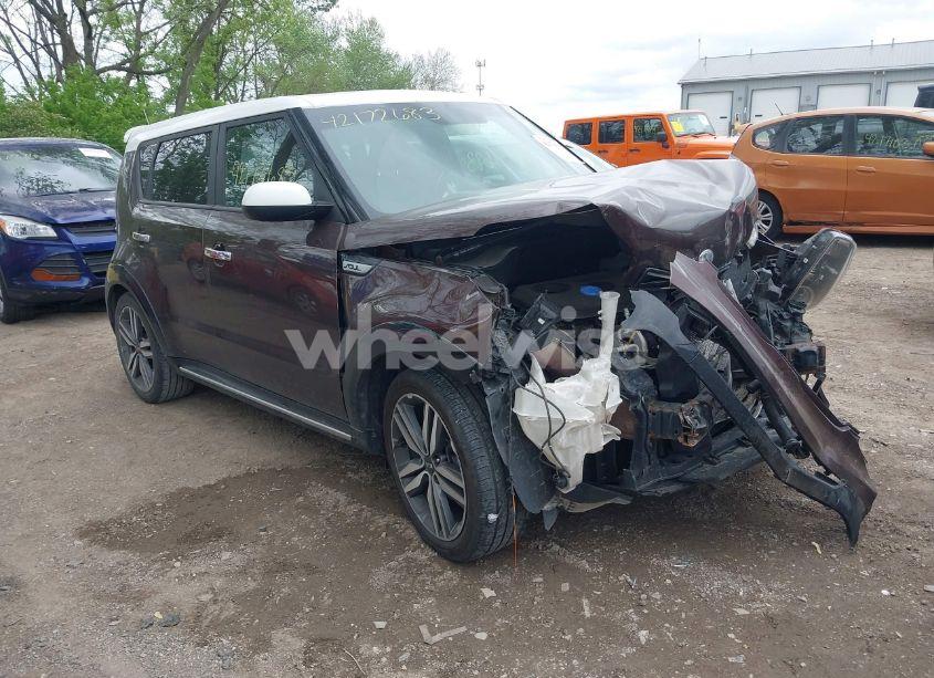 2017 Kia Soul + (VIN KNDJP3A52H7473199) main photo