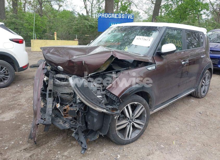 Photo 6 of 2017 Kia Soul + (VIN KNDJP3A52H7473199)