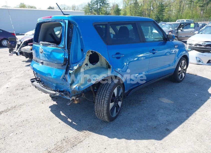 Photo 4 of 2018 Kia Soul + (VIN KNDJP3A52J7517918)
