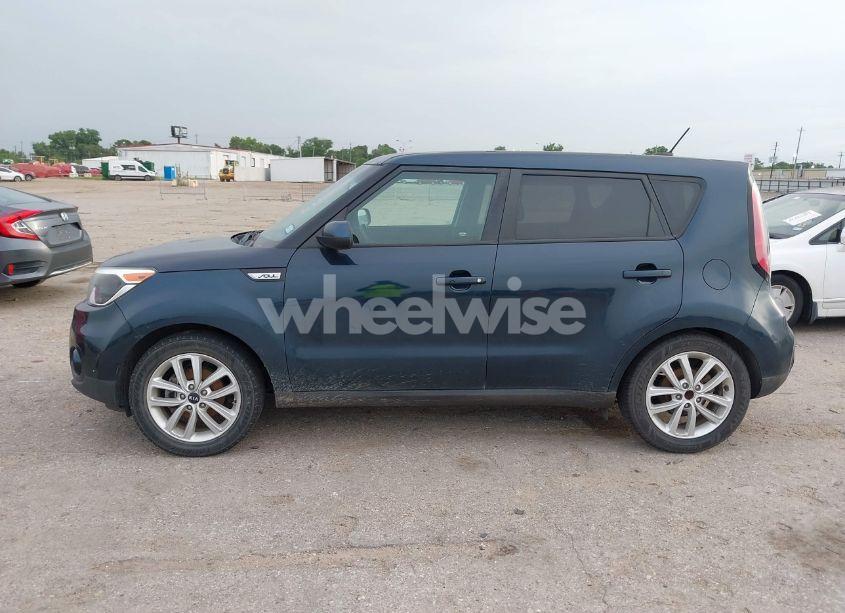 Photo 14 of 2018 Kia Soul + (VIN KNDJP3A52J7600216)