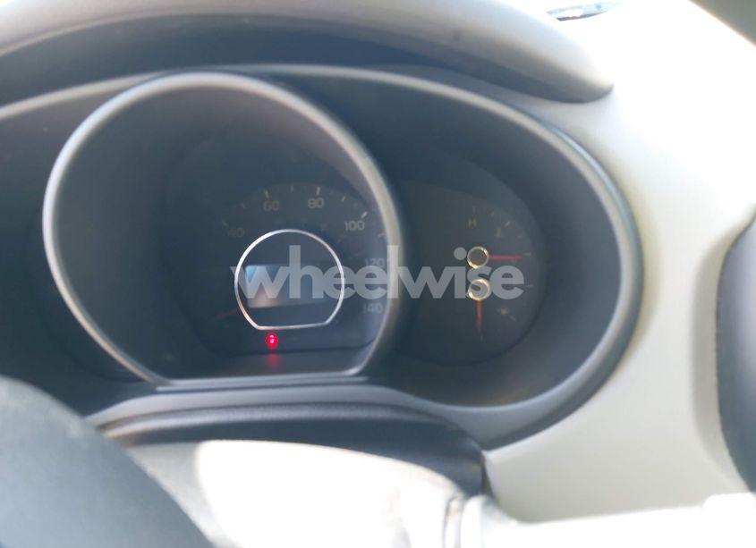 Photo 7 of 2015 Kia Soul + (VIN KNDJP3A53F7182630)