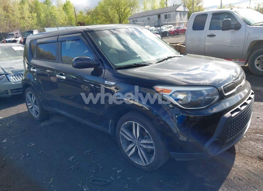 2015 Kia Soul + (VIN KNDJP3A53F7214850) main photo