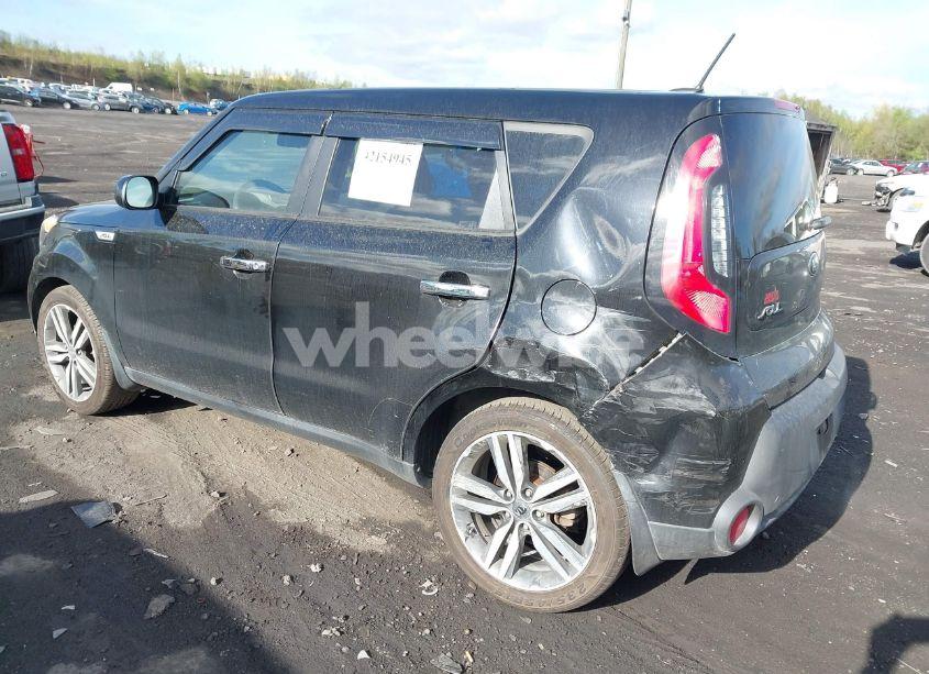 Photo 3 of 2015 Kia Soul + (VIN KNDJP3A53F7214850)