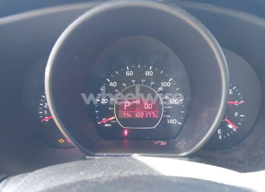 Photo 7 of 2015 Kia Soul + (VIN KNDJP3A53F7814459)