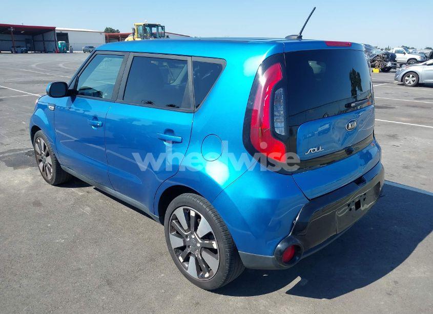 Photo 3 of 2016 Kia Soul + (VIN KNDJP3A53G7320040)