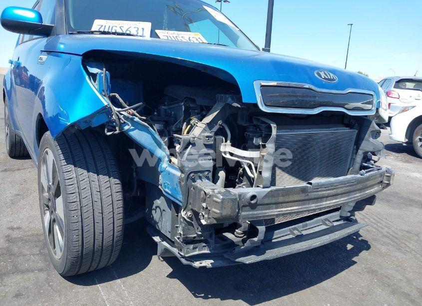 Photo 6 of 2016 Kia Soul + (VIN KNDJP3A53G7341812)