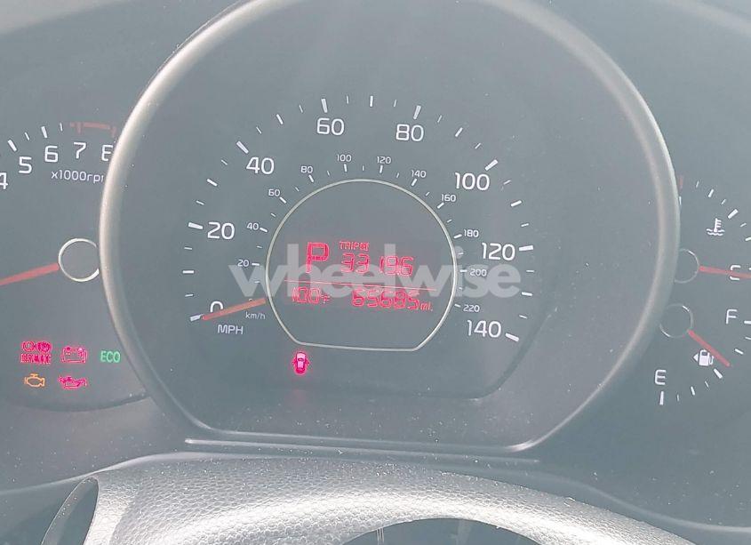 Photo 7 of 2016 Kia Soul + (VIN KNDJP3A53G7406903)