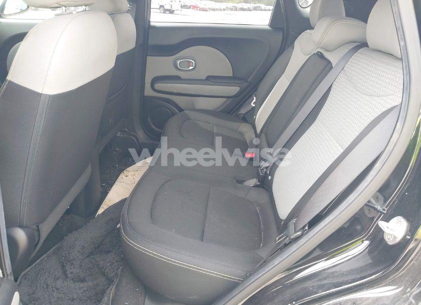 Photo 8 of 2016 Kia Soul + (VIN KNDJP3A53G7406903)