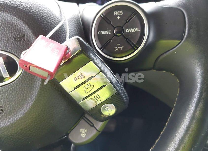 Photo 11 of 2016 Kia Soul + (VIN KNDJP3A53G7827603)