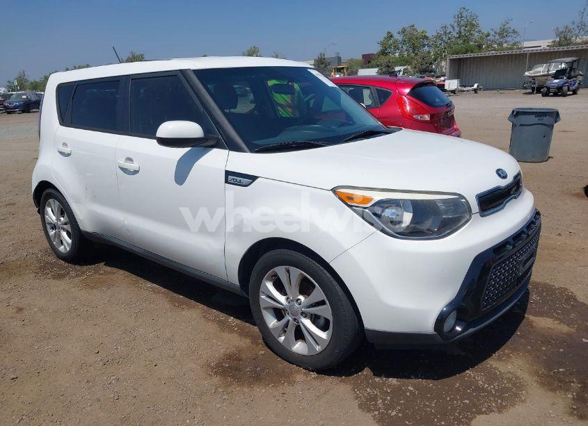 2016 Kia Soul + (VIN KNDJP3A53G7842389) main photo