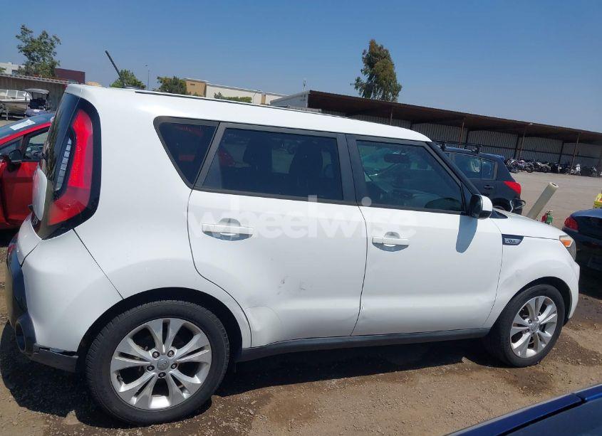 Photo 13 of 2016 Kia Soul + (VIN KNDJP3A53G7842389)