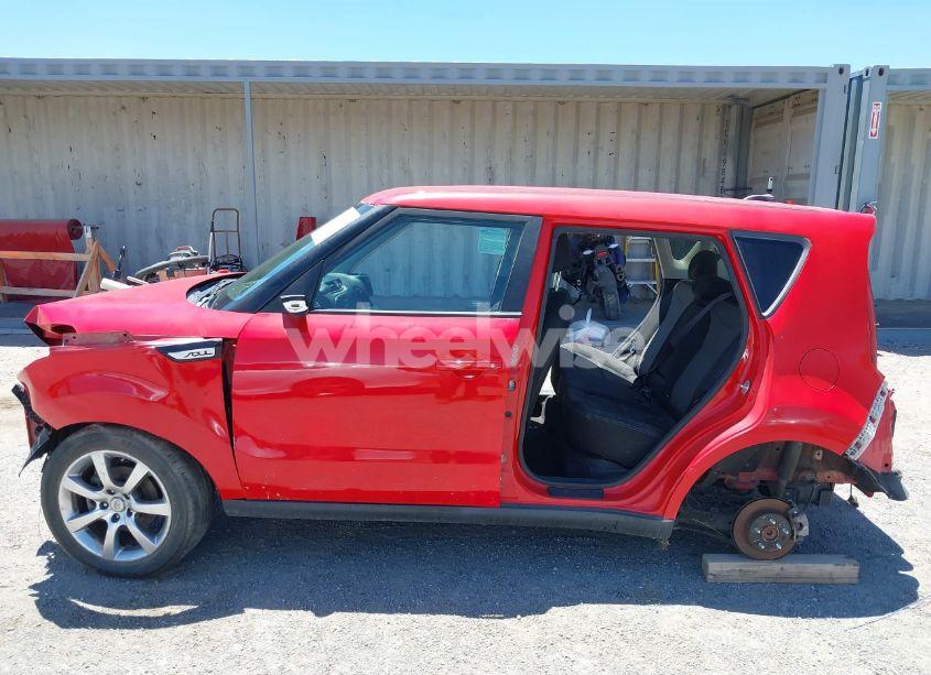 Photo 14 of 2017 Kia Soul + (VIN KNDJP3A53H7467279)