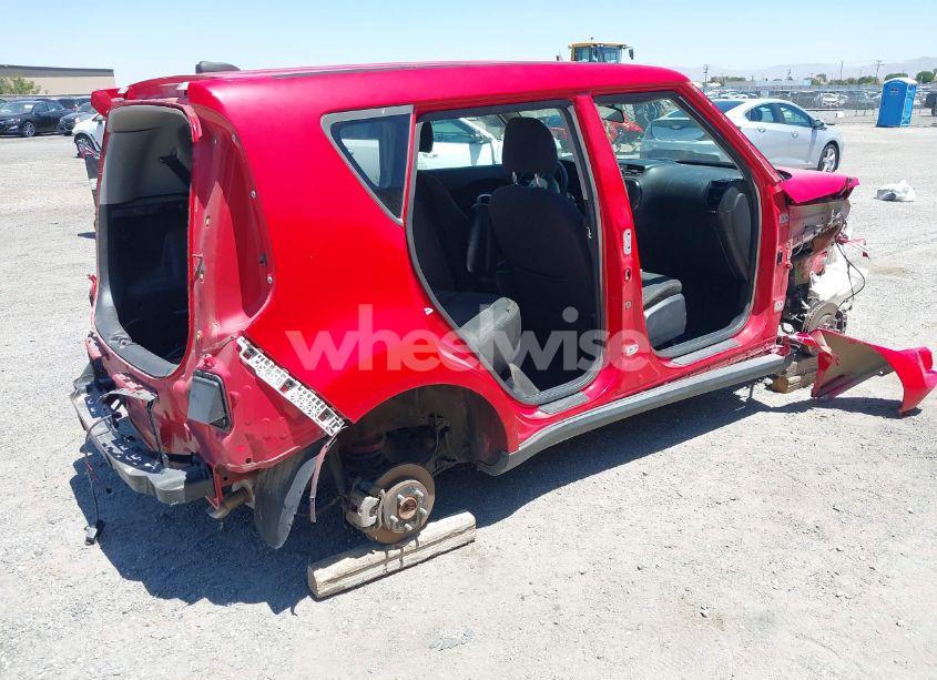 Photo 4 of 2017 Kia Soul + (VIN KNDJP3A53H7467279)