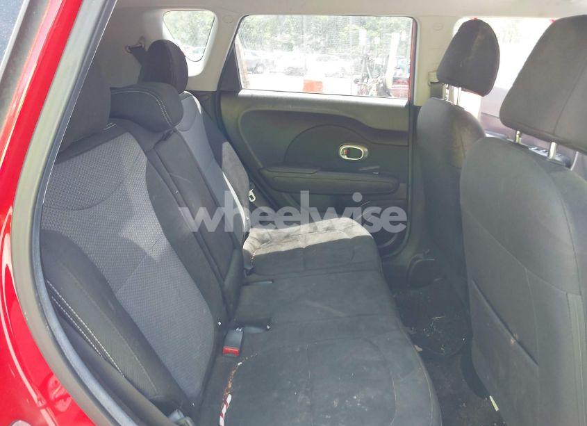 Photo 8 of 2019 Kia Soul + (VIN KNDJP3A53K7632139)