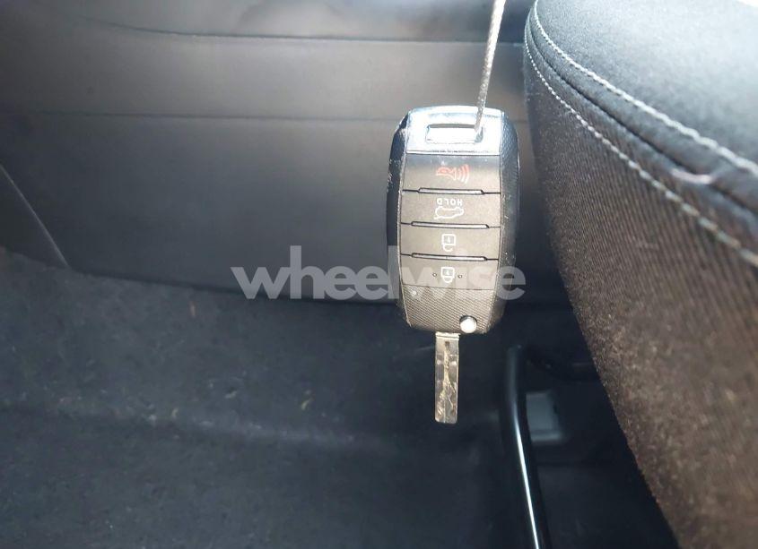 Photo 11 of 2019 Kia Soul + (VIN KNDJP3A53K7648843)