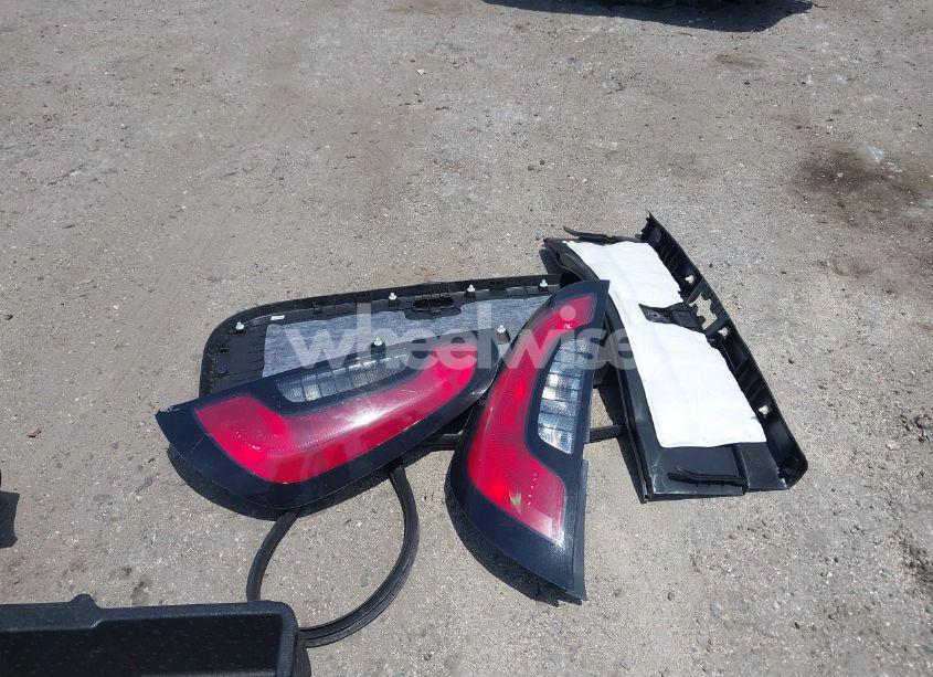 Photo 12 of 2014 Kia Soul + (VIN KNDJP3A54E7700307)