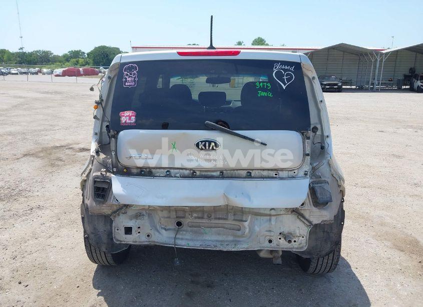 Photo 17 of 2014 Kia Soul + (VIN KNDJP3A54E7700307)