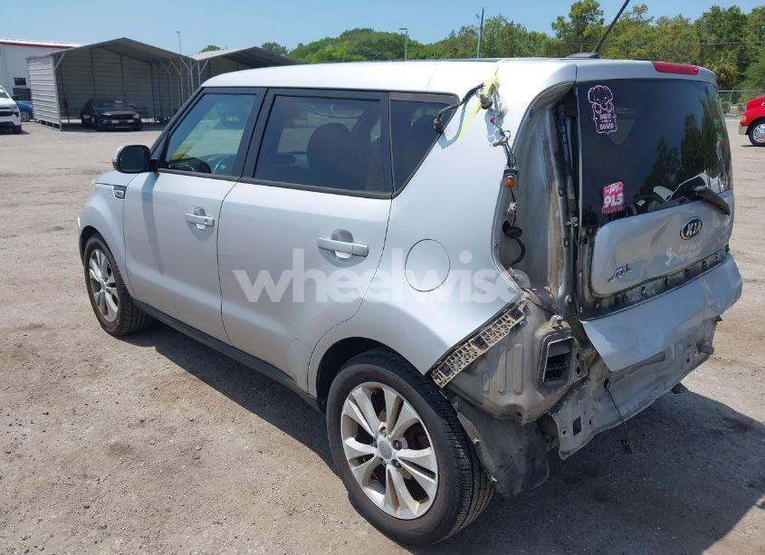 Photo 3 of 2014 Kia Soul + (VIN KNDJP3A54E7700307)