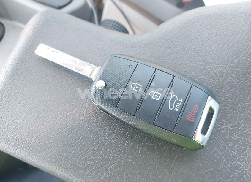 Photo 11 of 2015 Kia Soul + (VIN KNDJP3A54F7234914)