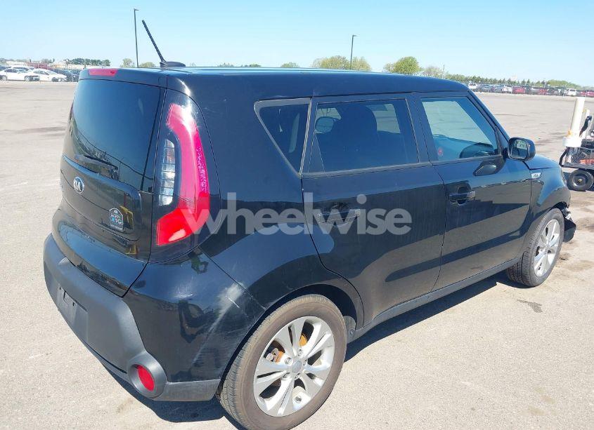 Photo 4 of 2015 Kia Soul + (VIN KNDJP3A54F7787403)