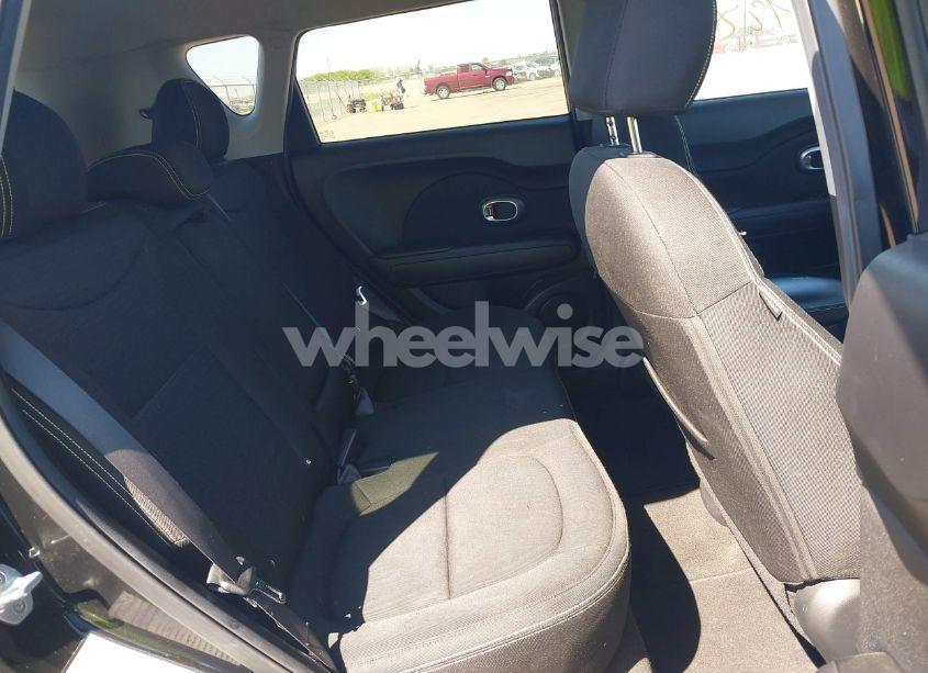 Photo 8 of 2015 Kia Soul + (VIN KNDJP3A54F7787403)