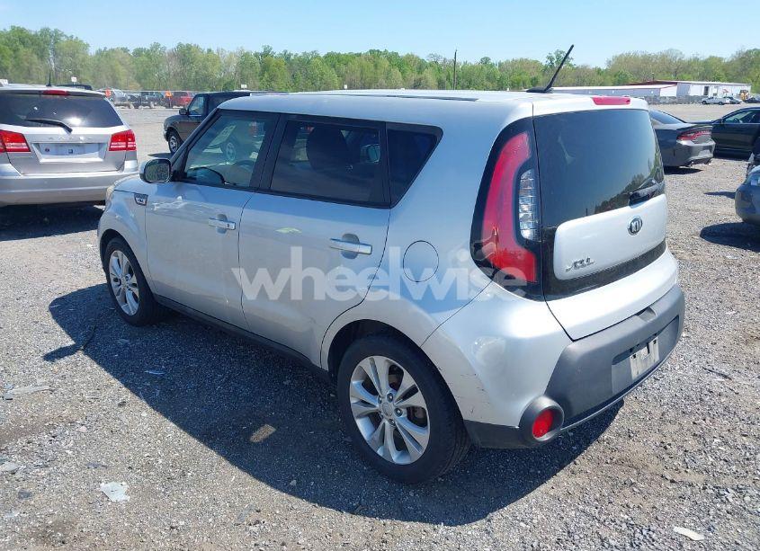 Photo 3 of 2015 Kia Soul + (VIN KNDJP3A54F7798286)