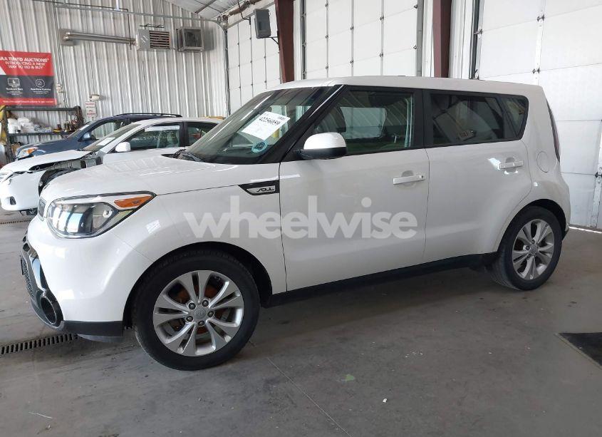 Photo 14 of 2016 Kia Soul + (VIN KNDJP3A54G7239595)