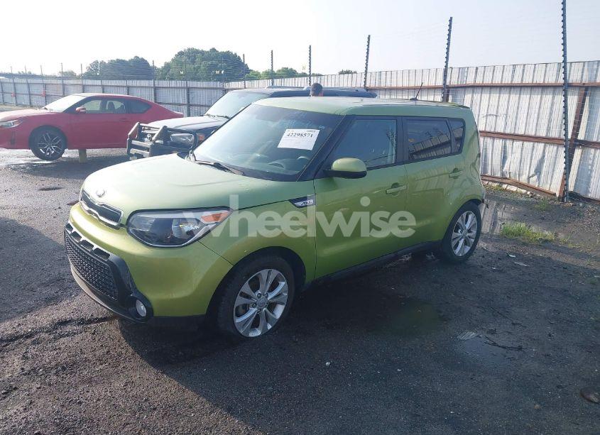 Photo 2 of 2016 Kia Soul + (VIN KNDJP3A54G7845009)