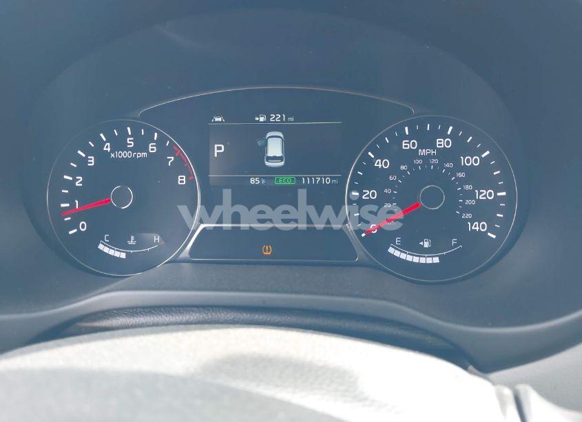 Photo 7 of 2018 Kia Soul + (VIN KNDJP3A54J7613131)