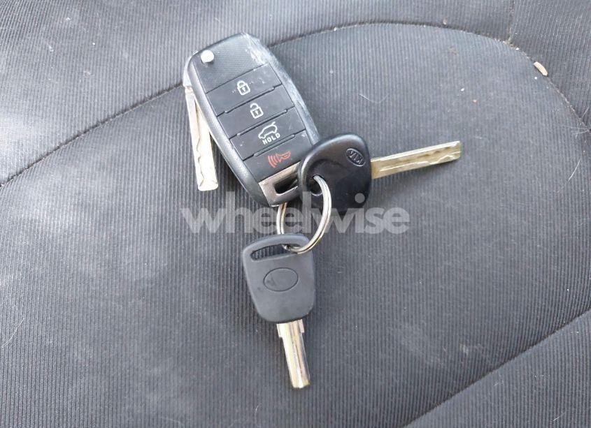 Photo 11 of 2014 Kia Soul + (VIN KNDJP3A55E7040519)