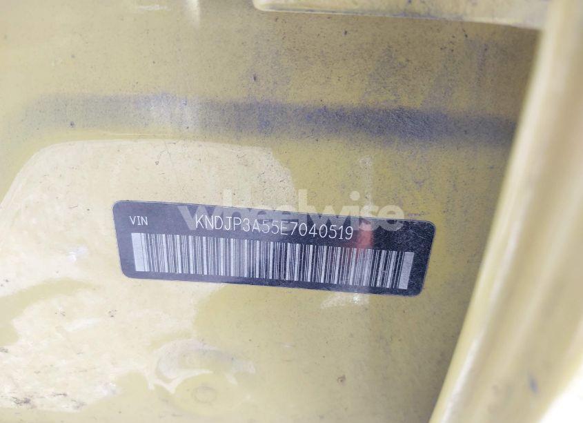 Photo 9 of 2014 Kia Soul + (VIN KNDJP3A55E7040519)