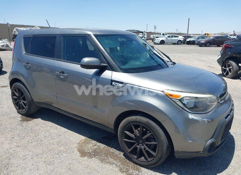 2015 Kia Soul + (VIN KNDJP3A55F7114538) main photo