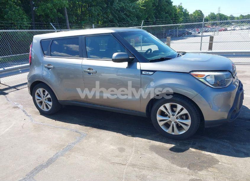 Photo 13 of 2015 Kia Soul + (VIN KNDJP3A55F7182452)