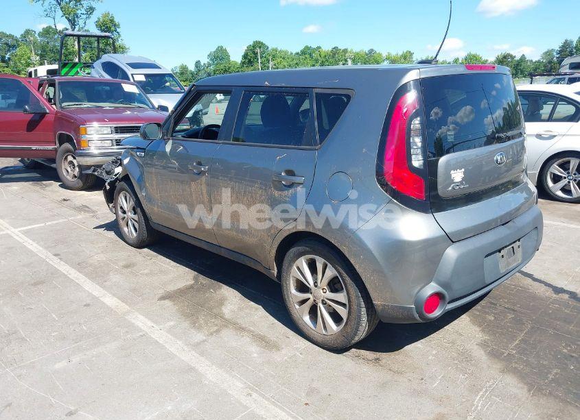 Photo 3 of 2015 Kia Soul + (VIN KNDJP3A55F7182452)