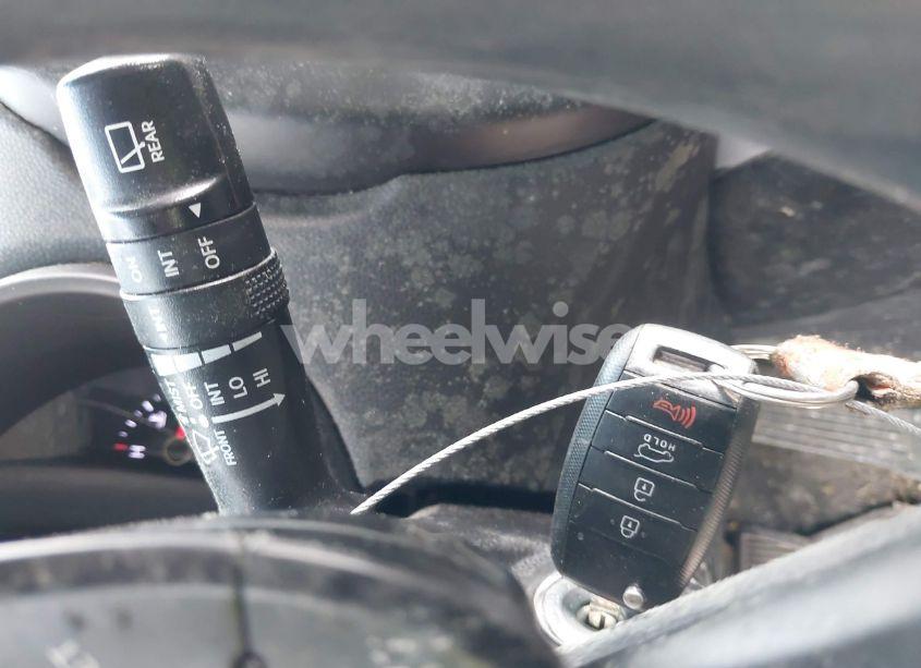 Photo 11 of 2015 Kia Soul + (VIN KNDJP3A55F7765605)