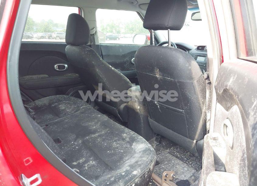 Photo 8 of 2015 Kia Soul + (VIN KNDJP3A55F7765605)
