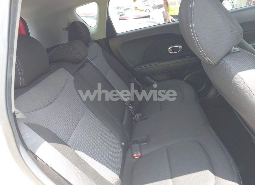 Photo 8 of 2017 Kia Soul + (VIN KNDJP3A55H7410243)