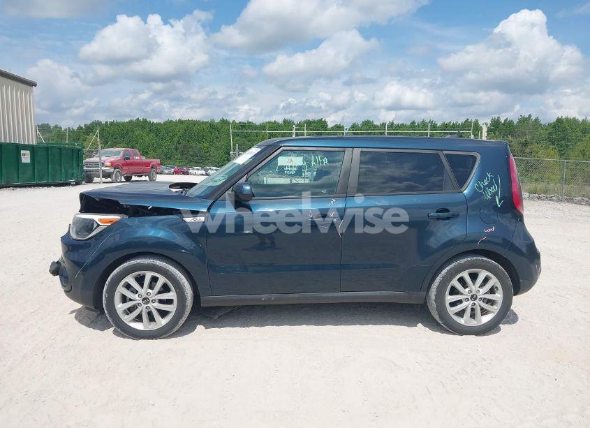 Photo 14 of 2017 Kia Soul + (VIN KNDJP3A55H7435403)