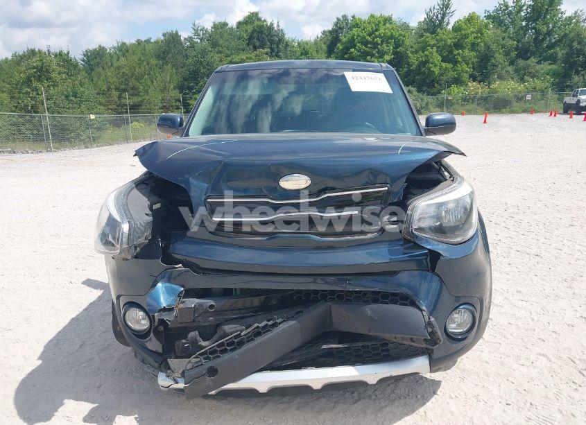 Photo 6 of 2017 Kia Soul + (VIN KNDJP3A55H7435403)