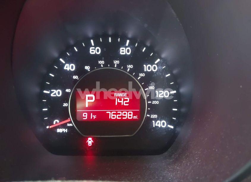 Photo 14 of 2017 Kia Soul + (VIN KNDJP3A55H7500198)