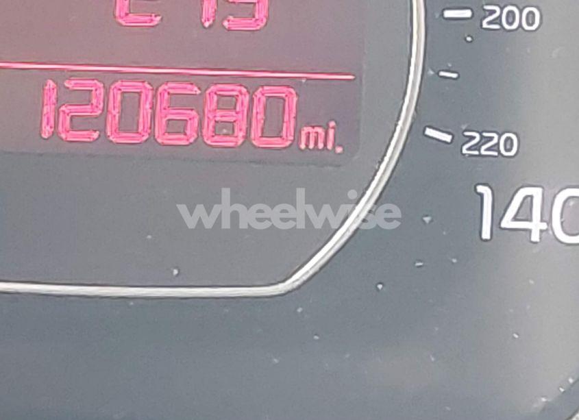 Photo 15 of 2017 Kia Soul + (VIN KNDJP3A55H7502940)