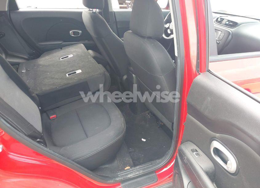 Photo 8 of 2017 Kia Soul + (VIN KNDJP3A55H7502940)