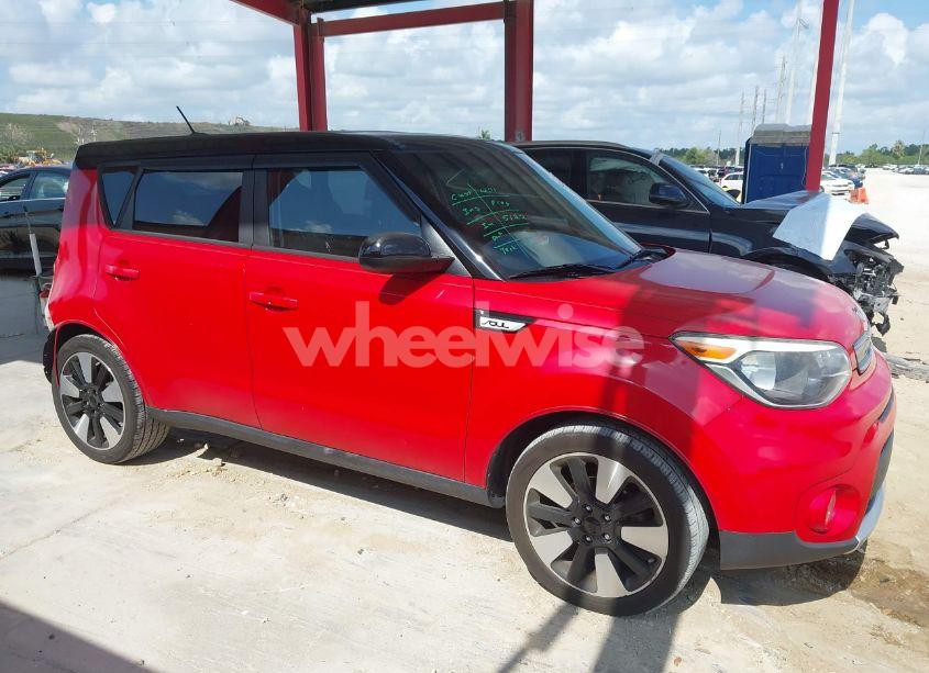 Photo 14 of 2018 Kia Soul + (VIN KNDJP3A55J7596369)